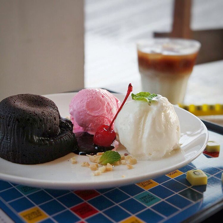 Fotogenik, KafeKafe untuk Ngopi ini Ada di Semarang Lho! Fotogenik, KafeKafe untuk Ngopi ini Ada di Semarang Lho!