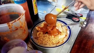 Kuliner Pinggir Jalan