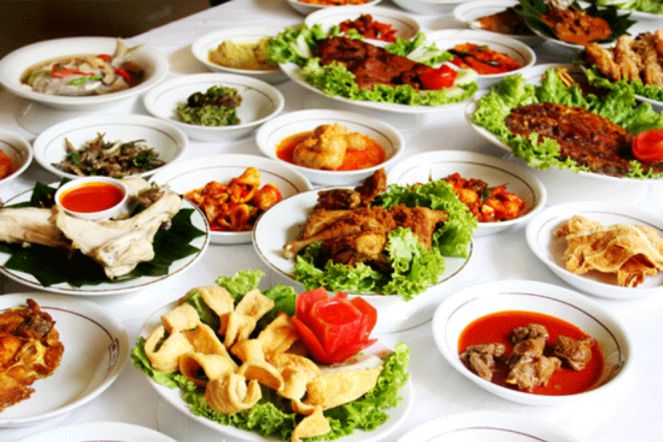 4 Cara Berbuka Puasa yang Tepat dengan Kuliner Nikmat