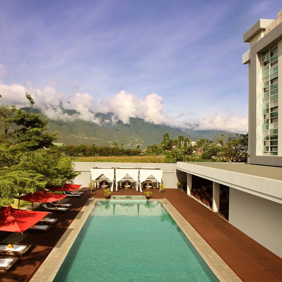 Hotel Palu Pinggir Pantai, Murah dengan Pemandangan Mewah