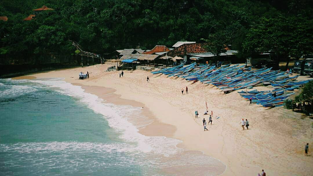 Puncak Kosakora, Panorama Pantai Selatan Berbalut Kekinian