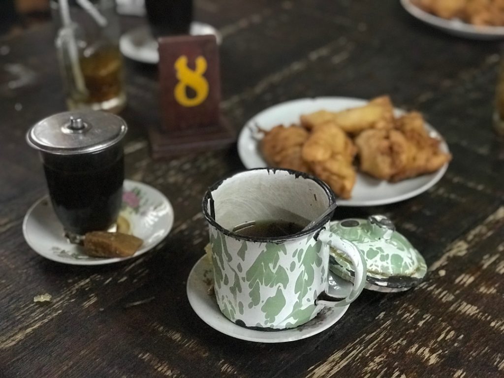 Kopi Hijau Dalam Gelas - Kopi Hijau Alana. Lebih Kopi Lebih Rasa Dengan