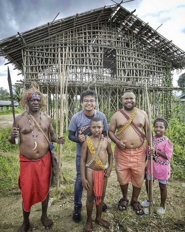 Rumah Adat Papua Barat Mod Aki Aksa 85+ Gambar Rumah Adat Di Papua