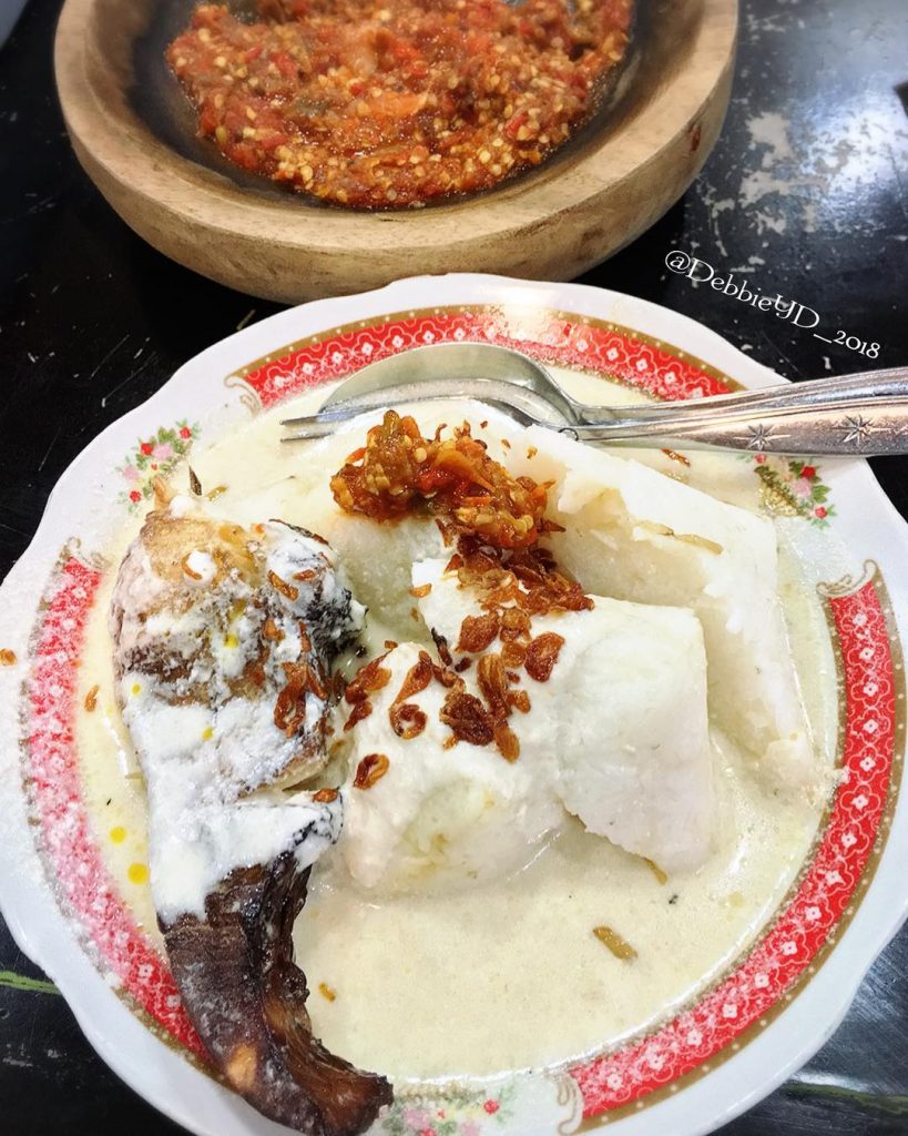 4 Ketupat Kandangan di Banjarmasin, Citarasa Gurih Berlemak Nan Enak