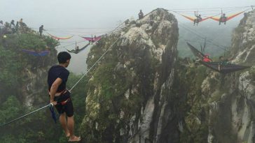 Gunung Batu. via Instagram/