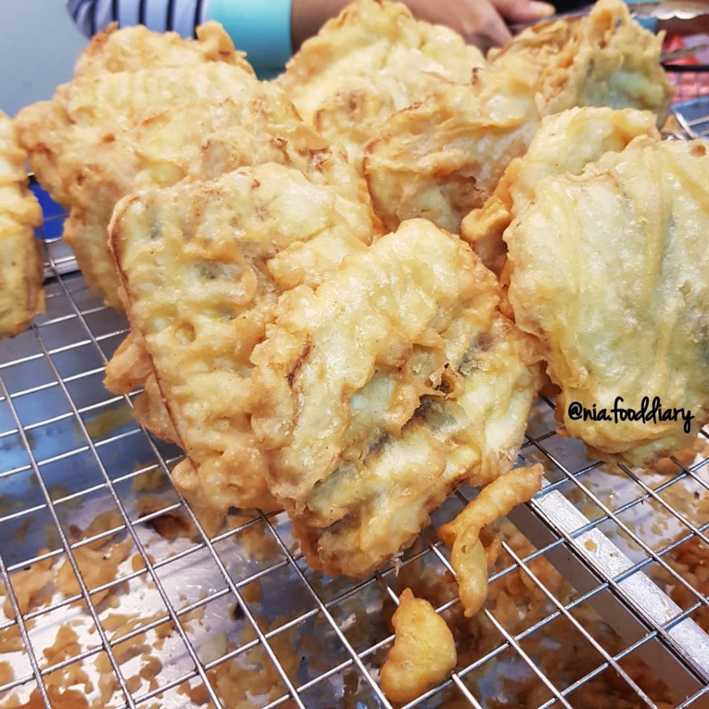  Pisang Goreng Kipas di Surabaya Siap Temani Ngobrol 