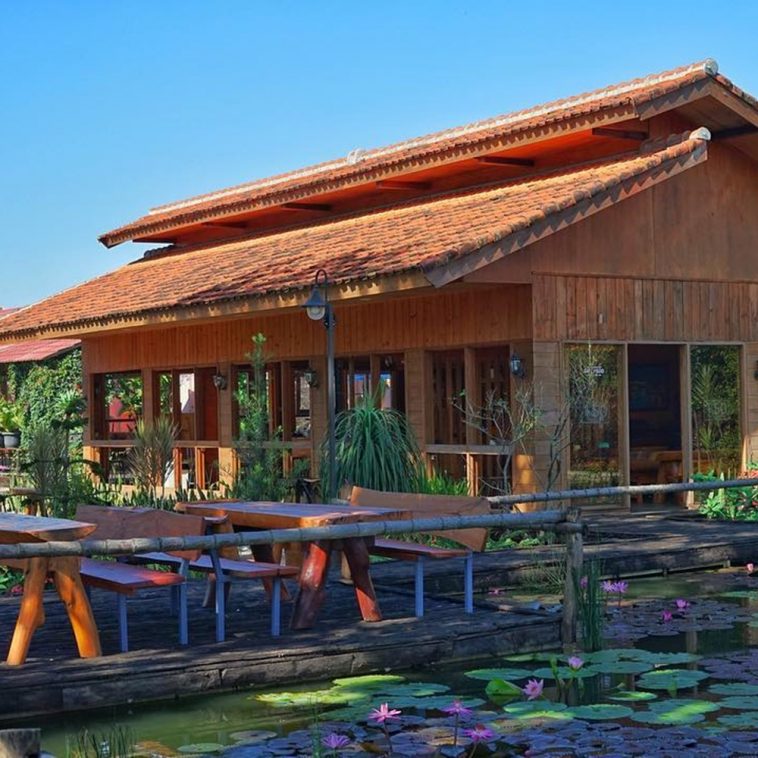 Tempat Ngopi di Bandung yang Adem, Jadi Pelarian dari Cuaca Panas!